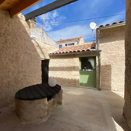 L'annexe De Gaston Hébergement de vacances Port-des-Barques
