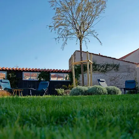 L'annexe De Gaston Des Barques